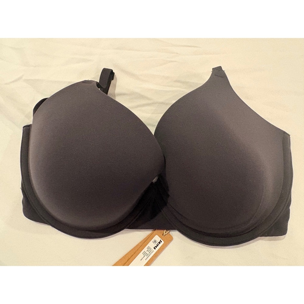 SKIMS Fits Everybody T-Shirt Bra Onyx Black Underwire 32DD BR-UWR-2294 NWT - Picture 1 of 4